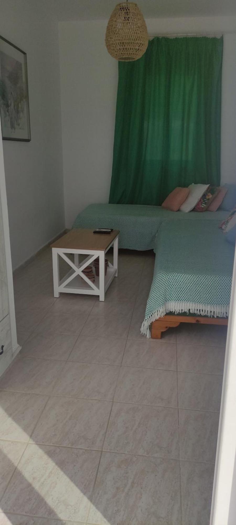 Nikos Studios Livádia Szoba fotó